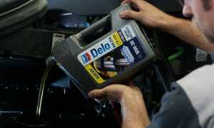 Масло моторное для бульдозера, делаем правильный выбор для надежной работы