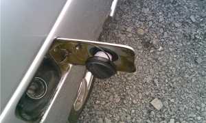 Пахнет бензином в салоне ваз 2110, причины, как устранить, советы и рекомендации