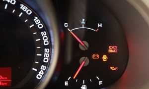 Лампа моторного масла, причины по которым загорается и их последствия