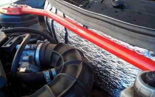 Шумоизоляция моторного щита со стороны двигателя