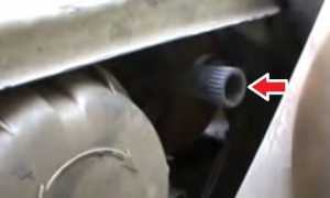 Как регулировать фары на ваз 2109, где находятся регулировочные болты, когда надо регулировать для безопасного вождения