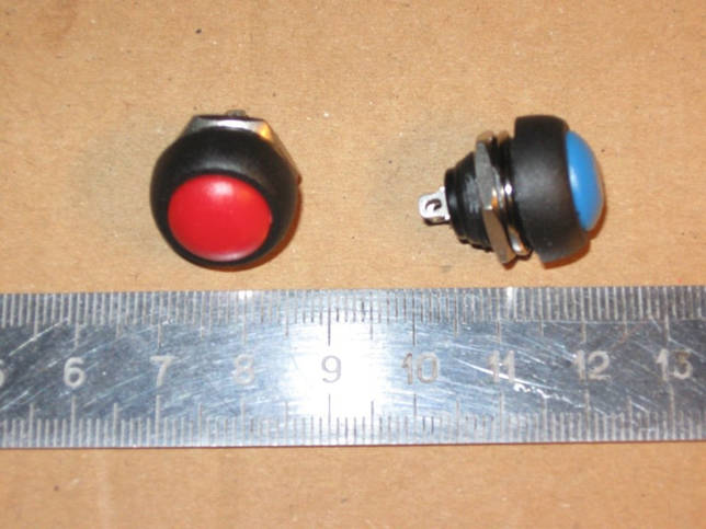 Двухконтактная кнопка без фиксации