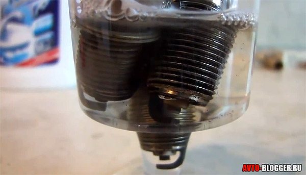 Как почистить иридиевые свечи зажигания от нагара