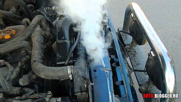 кипит радиатор