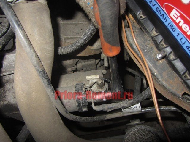 Стартер Лада Приора: где находится, как снять, замена