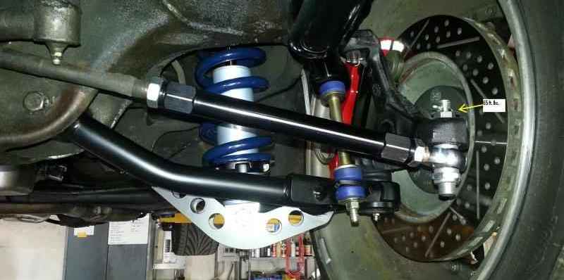 стук при повороте руля на месте