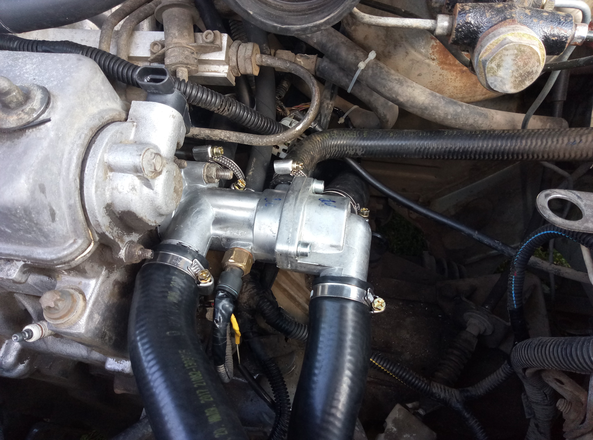 Термостат ВАЗ 2110