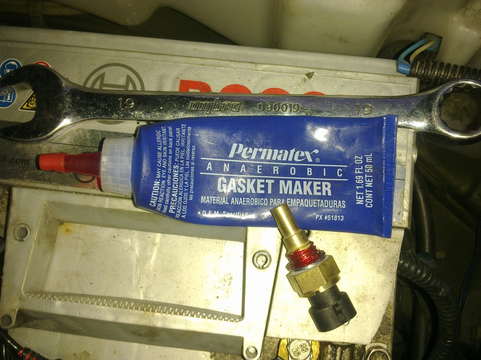 Датчик температуры и герметик