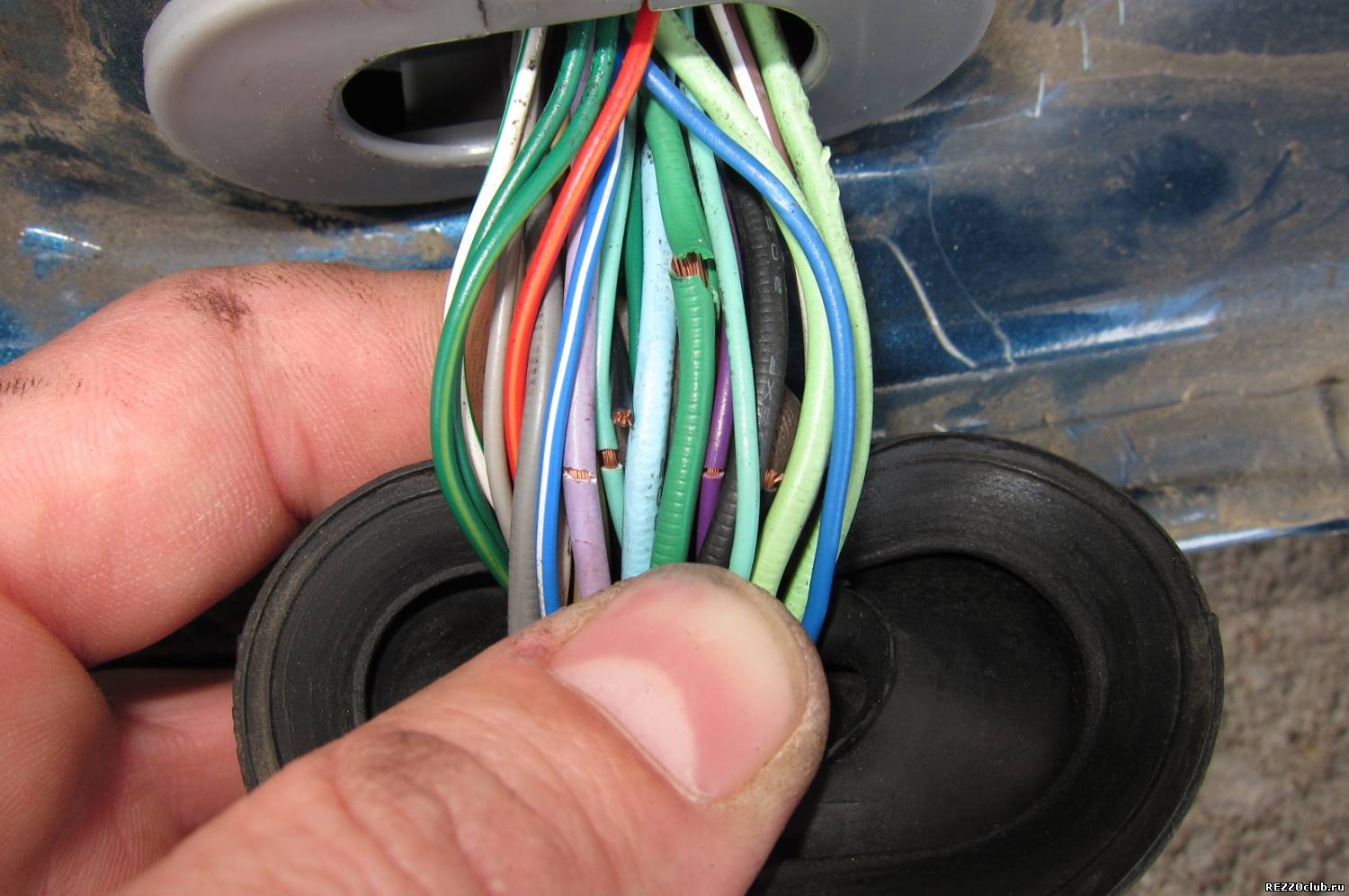 Обрыв проводки в автомобиле