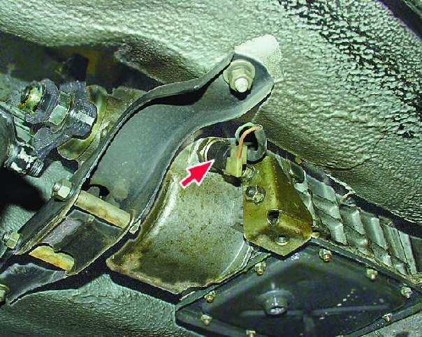 где находится датчик заднего хода ваз 2107 где находится датчик заднего хода ваз 2107